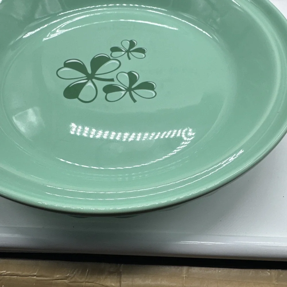 FIESTA SEA MIST GR LARGE PIE BAKER Shamrock w/Box SHIPS FREE